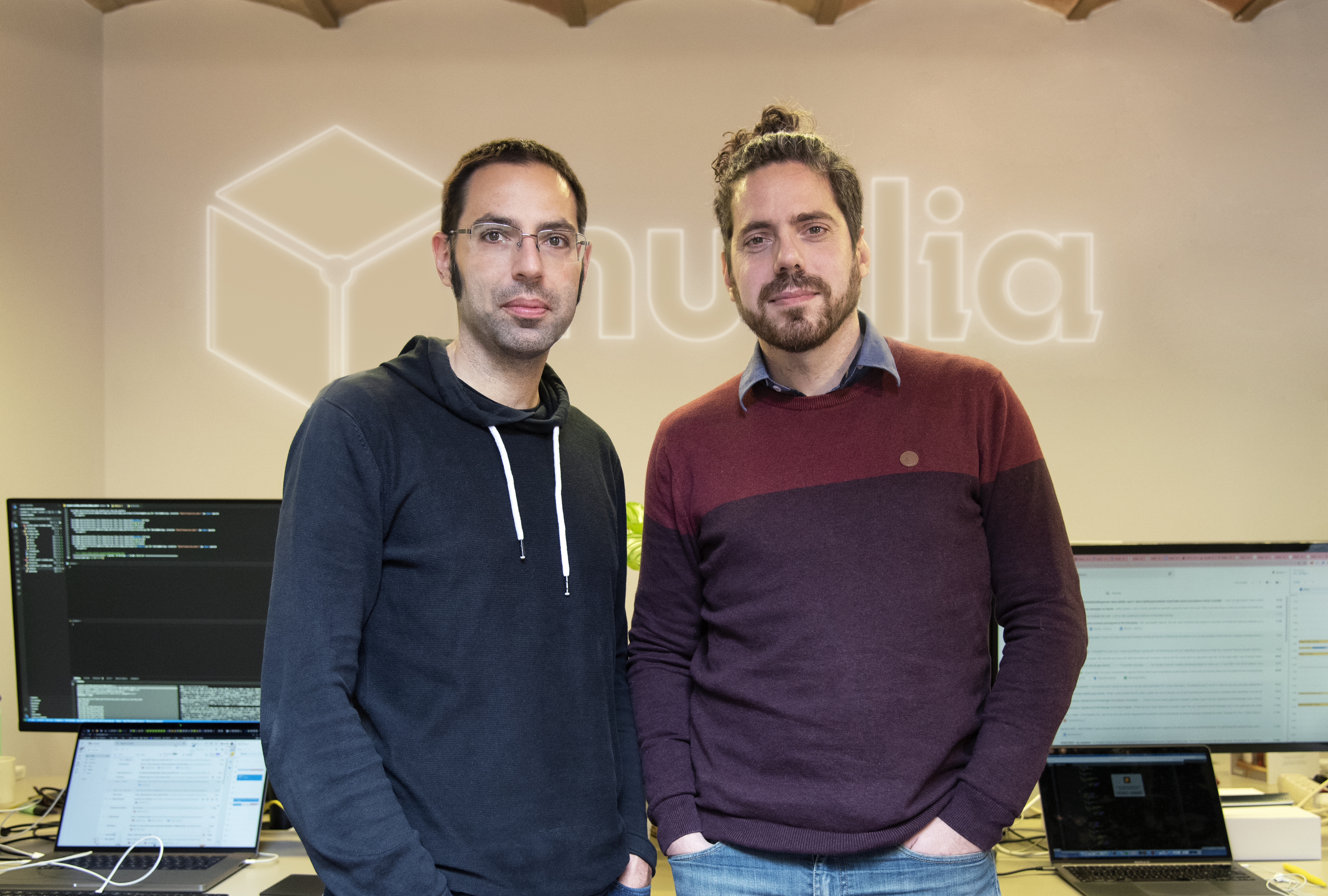Nuclia CEO Eudald Camprubí (l) and CTO Ramon Navarro (r).